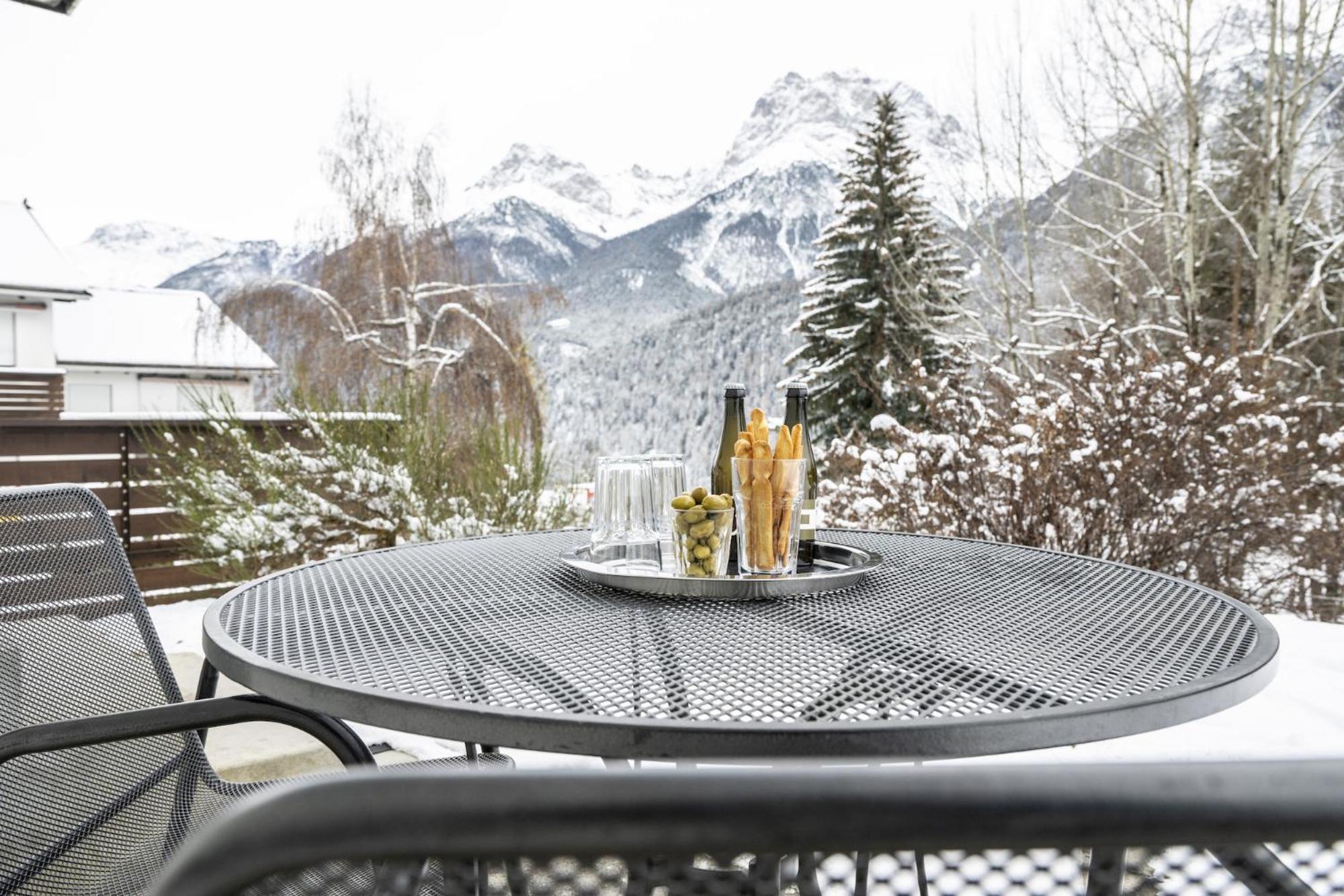 Feriensiedlung True 9 Scuol Buitenkant foto